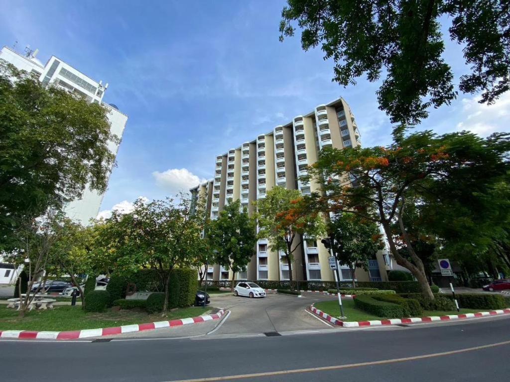 מלון פאתום טאני Dluxx Thammasat מראה חיצוני תמונה
